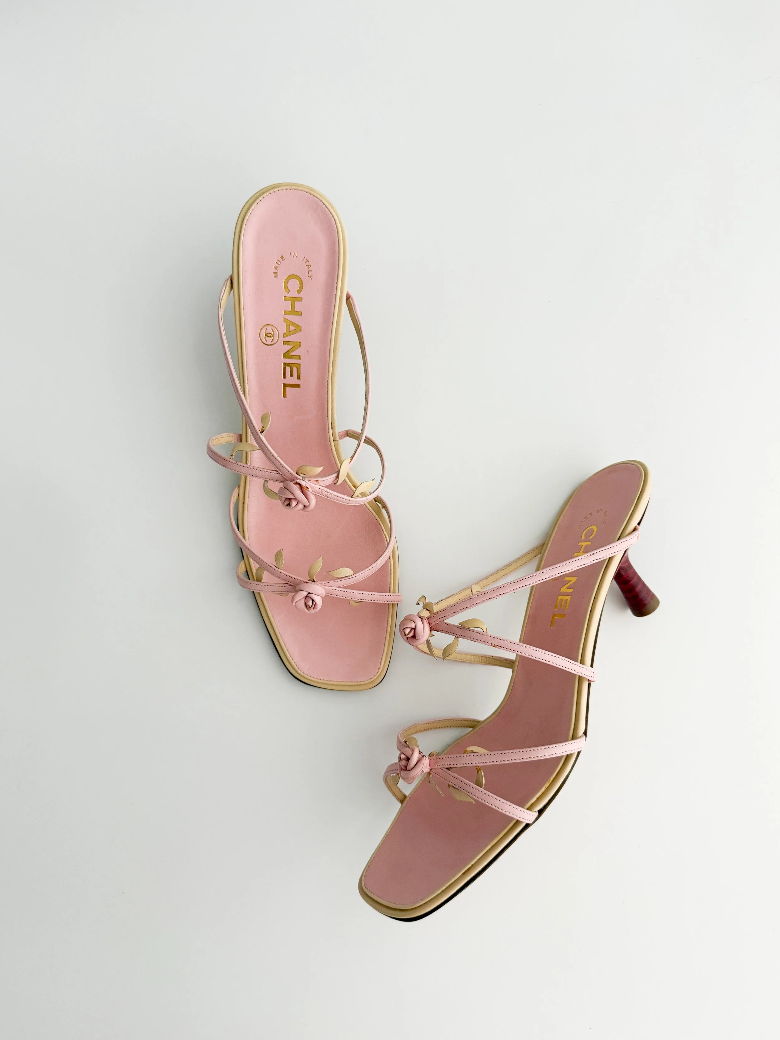 Louis Vuitton Vintage Flower Logo Suede Slingback Tortoise Shell